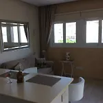 中央套房公寓 公寓